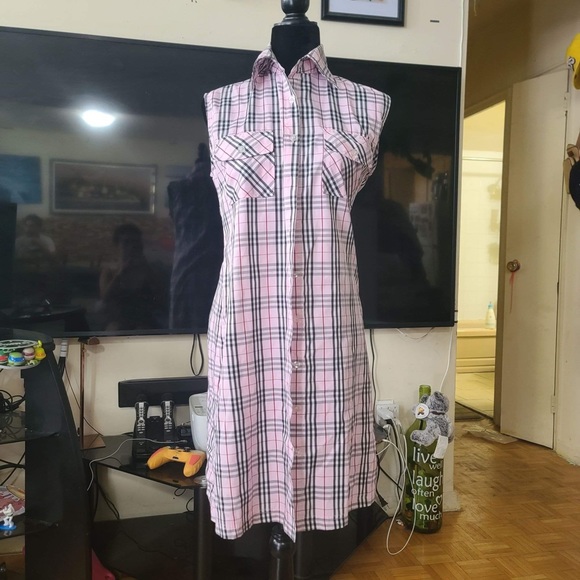 Burberry Dress - Picture 9 of 9